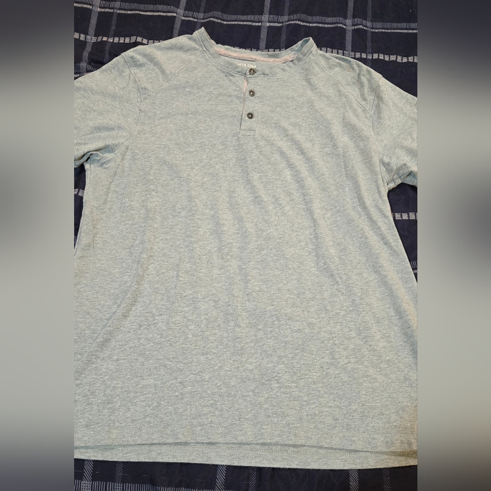 Kenneth Cole NY Tee Medium
